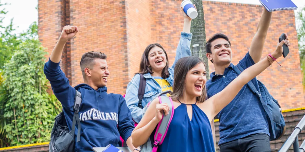 Estudiantes de Administración de Empresas de la Javeriana Cali Estudiantes de Administración de Empresas de la Javeriana Cali
