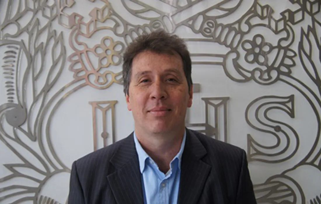 “El sistema de salud se gasta el 95% de los recursos curando a los individuos”: profesor Rolando Enrique Peñaloza “El sistema de salud se gasta el 95% de los recursos curando a los individuos”: profesor Rolando Enrique Peñaloza