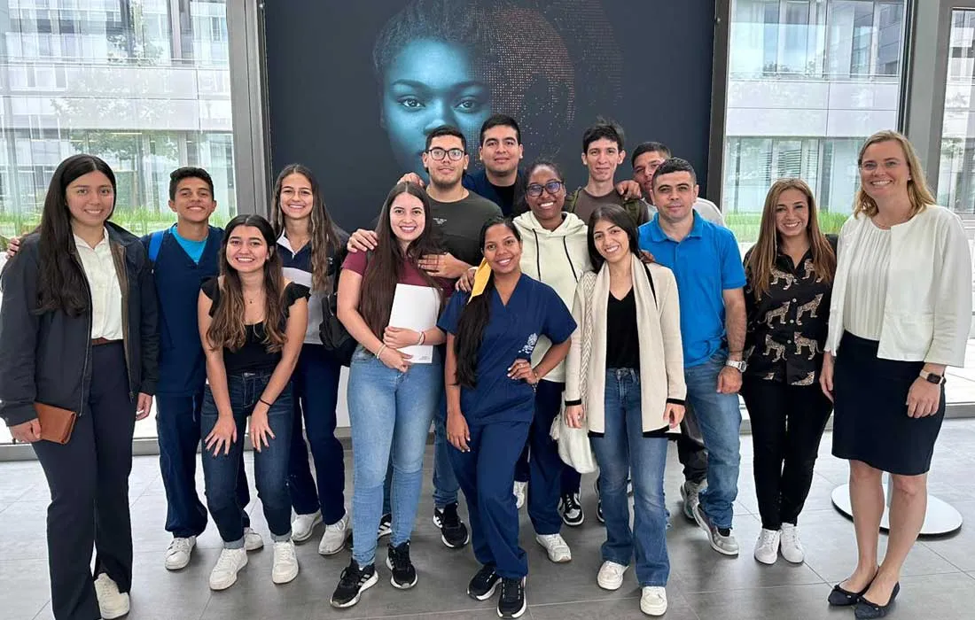 Estudiantes de Ingeniería Biomédica visitaron la casa matriz de Siemens Healthineers en Alemania Estudiantes de Ingeniería Biomédica visitaron la casa matriz de Siemens Healthineers en Alemania