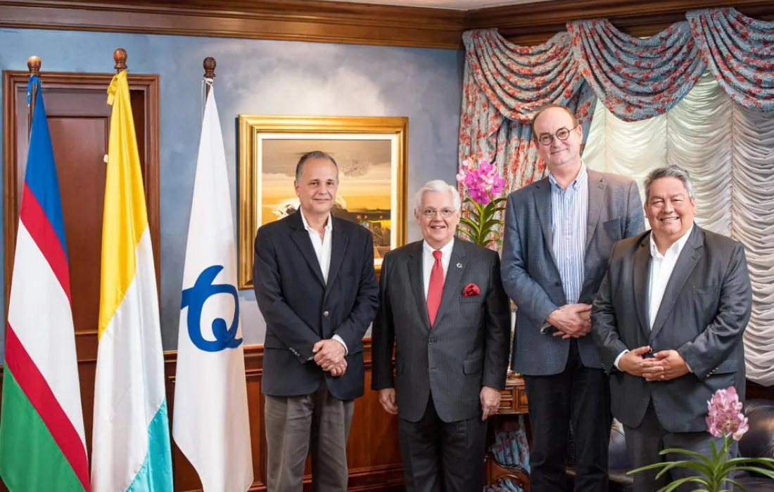 Tecnoquímicas (TQ) donó 2 mil millones de pesos para apoyar nuestros programas de Ciencias de la Salud Tecnoquímicas (TQ) donó 2 mil millones de pesos para apoyar nuestros programas de Ciencias de la Salud