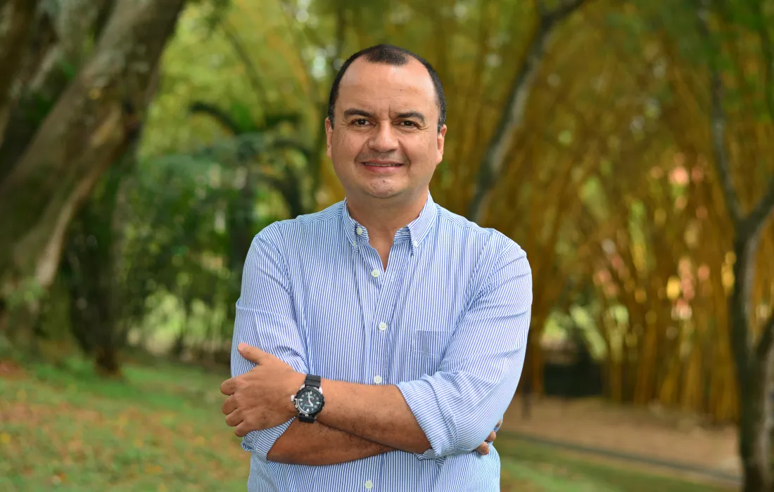 Jorge Enrique Álvarez, nuevo director de Posgrados de la Facultad de Ingeniería y Ciencias Jorge Enrique Álvarez, nuevo director de Posgrados de la Facultad de Ingeniería y Ciencias