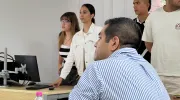 Estudiantes de Mercadeo presentaron propuestas innovadoras a empresarios de la ciudad Estudiantes de Mercadeo presentaron propuestas innovadoras a empresarios de la ciudad