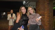 Gala de Egresados de Derecho fue un emotivo reencuentro de abogados javerianos El campus de la Javeriana Cali fue el lugar escogido para reunir, el pasado 21 de noviembre, a varias generaciones de egresados del programa de Derecho, que se reencontraron para destacar la trayectoria de la carrera y recibir reconocimientos en agradecimiento al liderazgo, compromiso y trayectoria de las personas y entidades que han contribuido notablemente al desarrollo del programa.