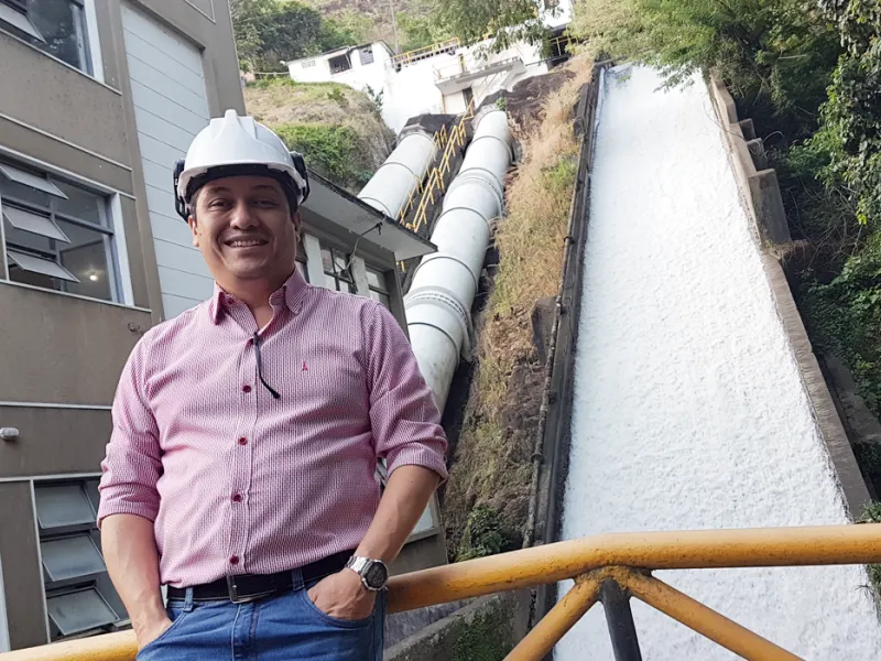 Camilo Andrés Ruiz Morales, egresado del MBA Javeriana Cali Camilo Andrés Ruiz Morales, egresado del MBA Javeriana Cali
