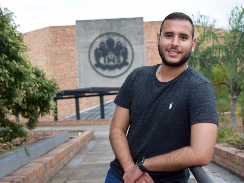 Juan Orrego, estudiante de Economía Juan Orrego, estudiante de Economía