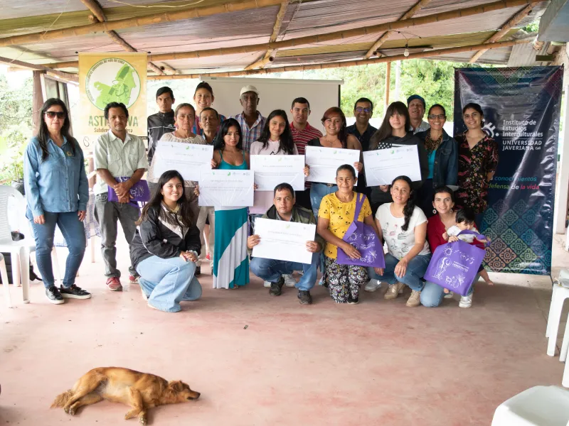 Mujeres Cultivando Horizontes: Herramientas para el Cuidado de la Vida Rural Mujeres Cultivando Horizontes: Herramientas para el Cuidado de la Vida Rural