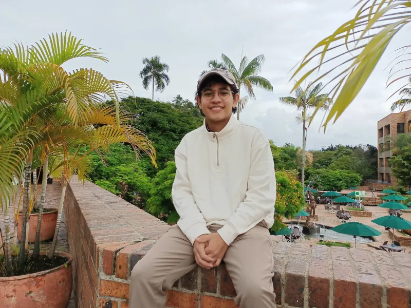 Kevin Andrés Fajardo, estudiante de Negocios Internacionales Kevin Andrés Fajardo, estudiante de Negocios Internacionales