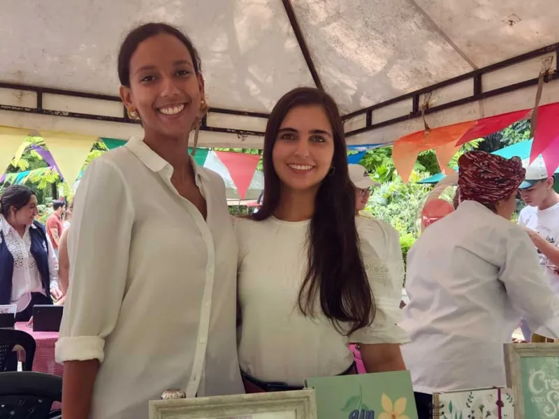 Vecinos dela Comuna 22 disfrutaron en familia de la Feria GADA Vecinos dela Comuna 22 disfrutaron en familia de la Feria GADA