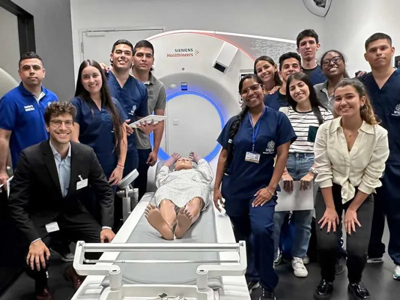 Estudiantes de Ingeniería Biomédica visitaron la casa matriz de Siemens Healthineers en Alemania Estudiantes de Ingeniería Biomédica visitaron la casa matriz de Siemens Healthineers en Alemania
