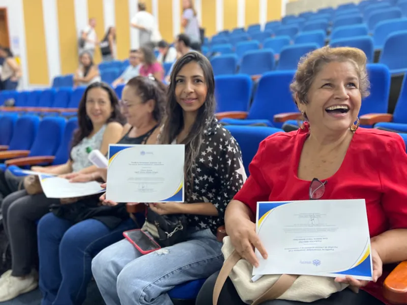 El Consultorio Empresarial continúa cosechando logros en su propósito de transformar el entorno El Consultorio Empresarial continúa cosechando logros en su propósito de transformar el entorno