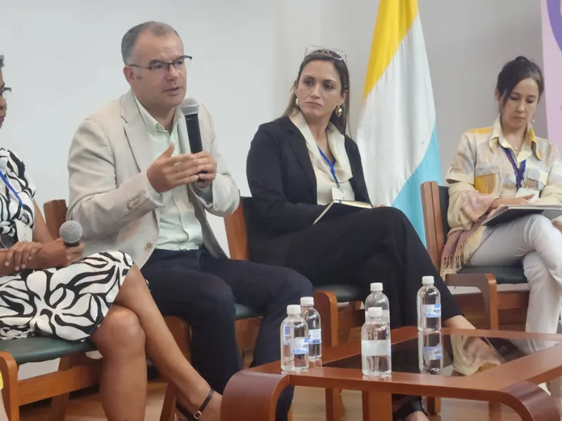“La maternidad en soledad es una mesa de dos patas”, Mónica Tesone, psicóloga y terapeuta familiar “La maternidad en soledad es una mesa de dos patas”, Mónica Tesone, psicóloga y terapeuta familiar