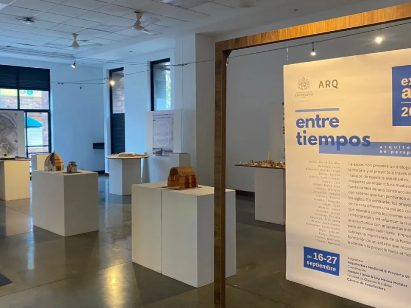 La exposición de los trabajos de los estudiantes de arquitectura de la Universidad Javeriana Cali ha creado un puente entre la historia y la modernidad. La exposición de los trabajos de los estudiantes de arquitectura de la Universidad Javeriana Cali ha creado un puente entre la historia y la modernidad.