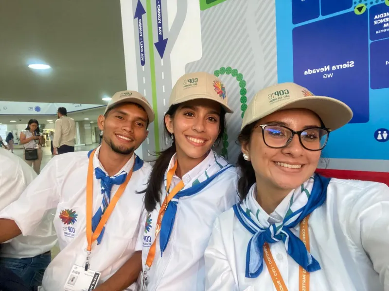 Voluntarios COP Voluntarios COP